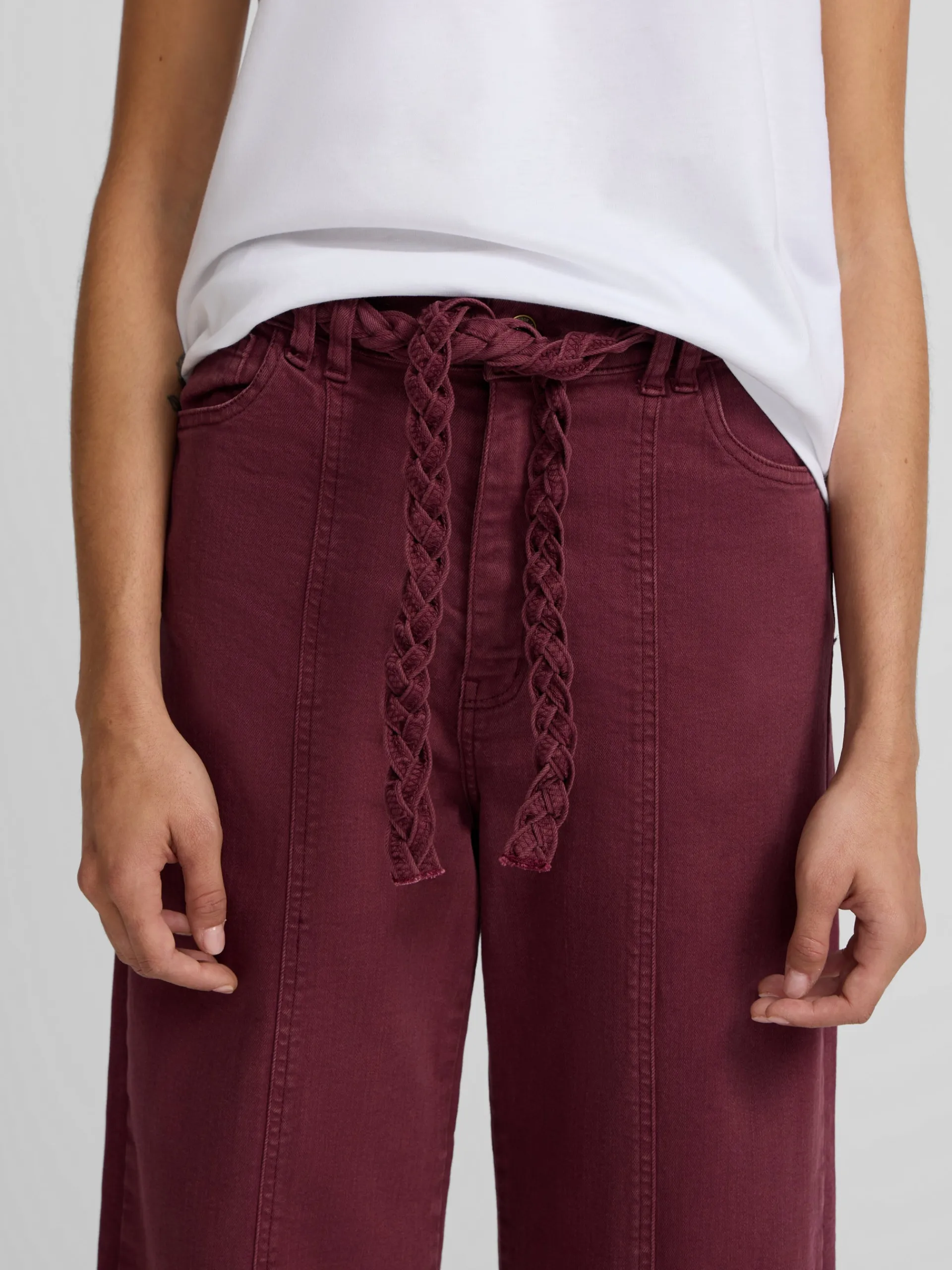 Silbon Pantalones-Pantalon denim cinturon trenza Granate