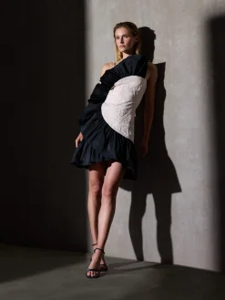 Silbon Vestidos, Monos Y Faldas-Vestido CaprileX bicolor volante marfil Crema